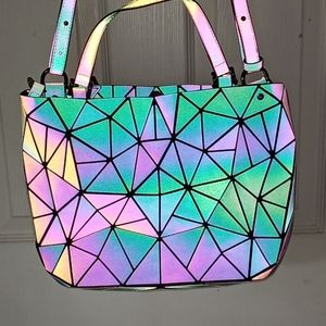 Rad color-changing purse